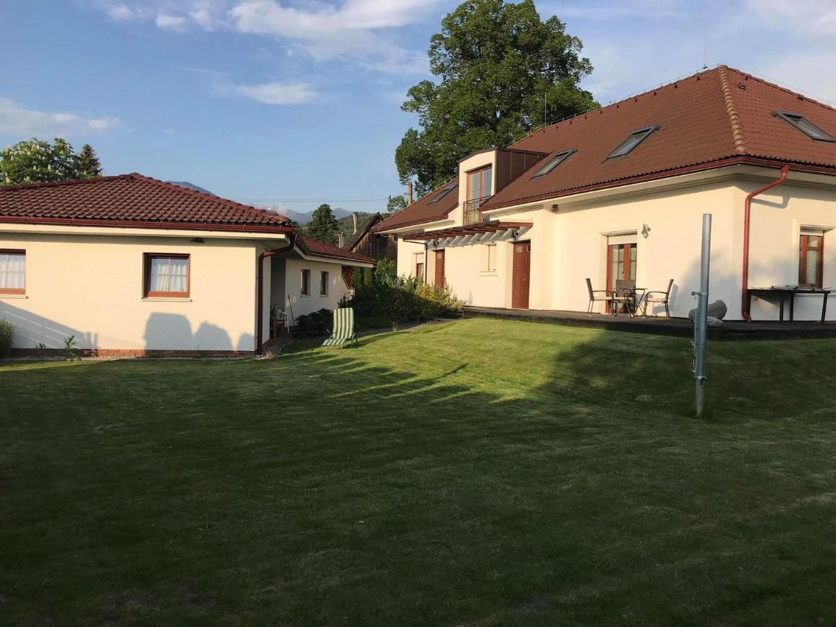 Villa S. Gallen Mattyasóc Kültér fotó
