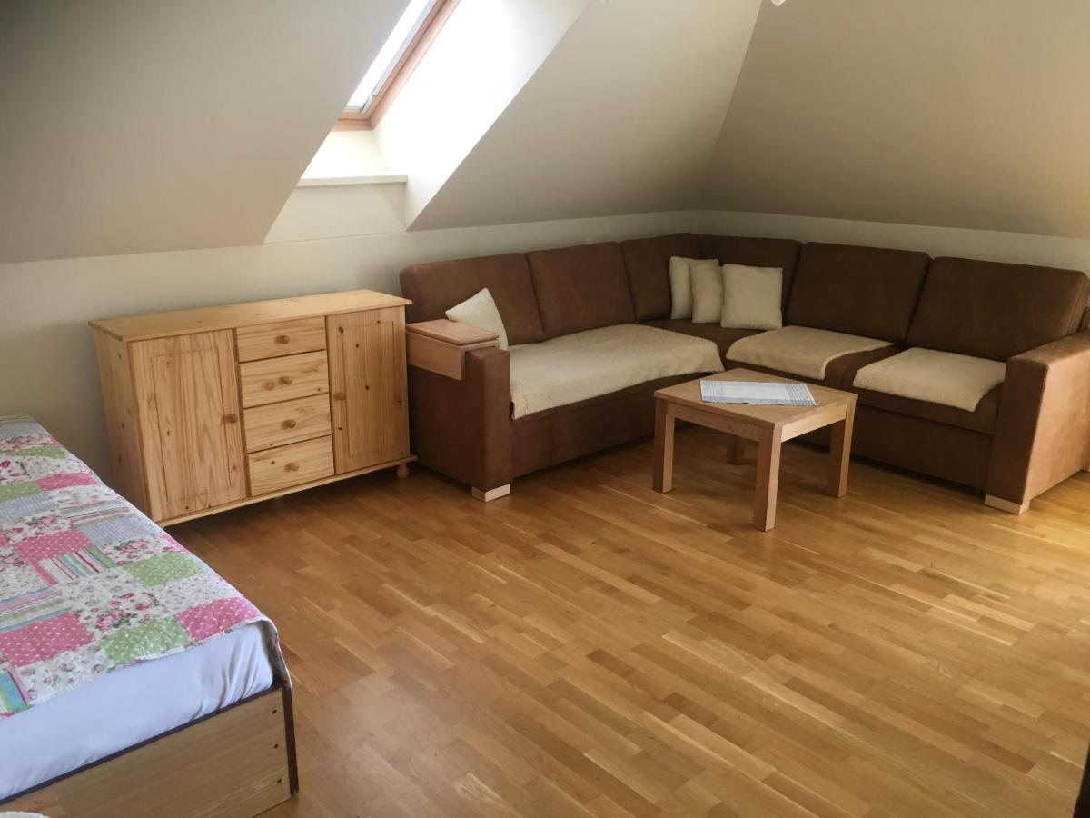 Villa S. Gallen Mattyasóc Kültér fotó