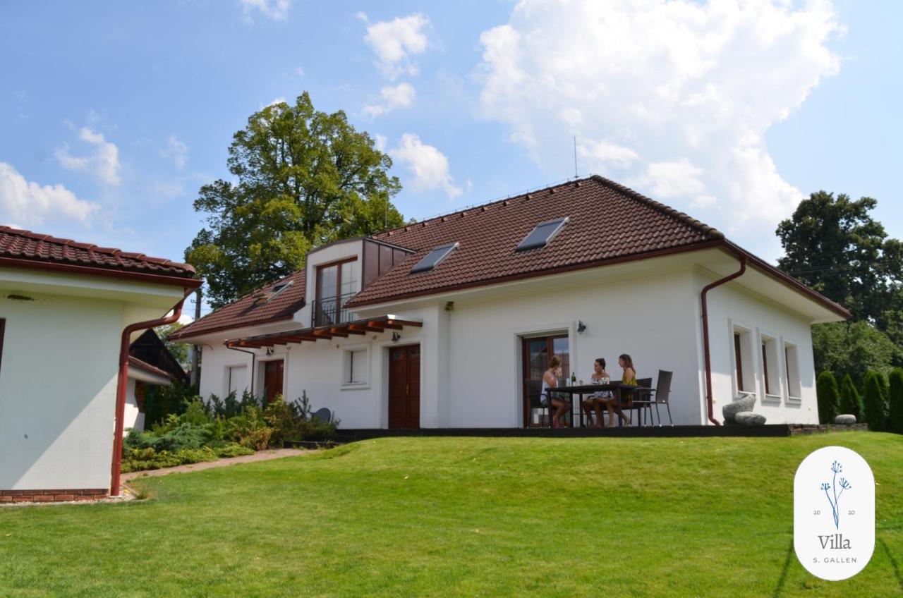 Villa S. Gallen Mattyasóc Kültér fotó
